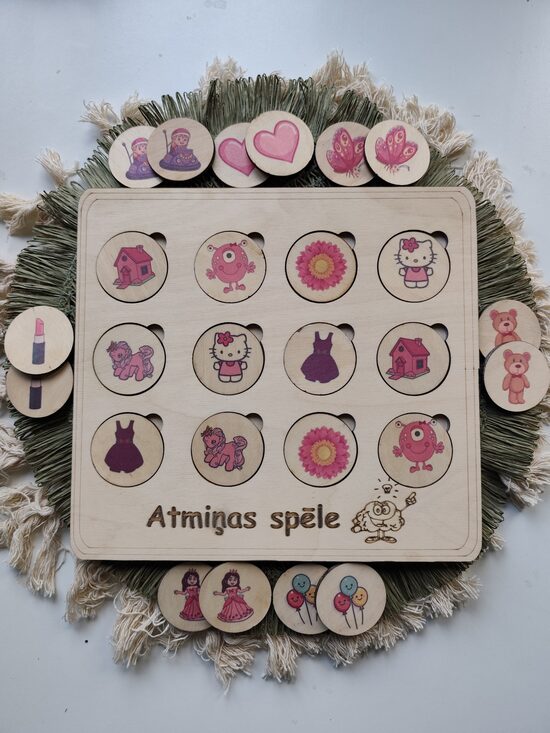Atmiņas spēle meitenēm